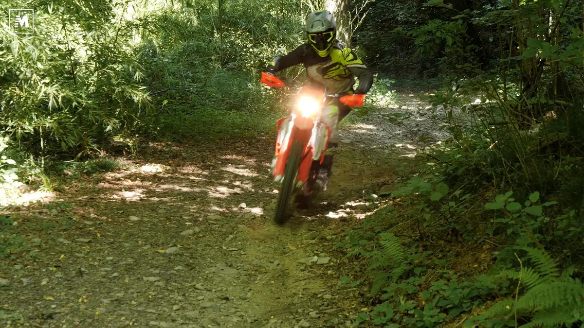 Beta Enduro 2022 TEST: 125 e 300 2 tempi insieme a 350 e 480 4 tempi! (2)