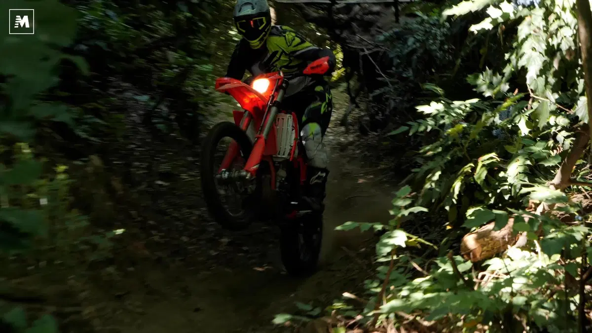 Beta Enduro 2022 TEST: 125 e 300 2 tempi insieme a 350 e 480 4 tempi! (5)
