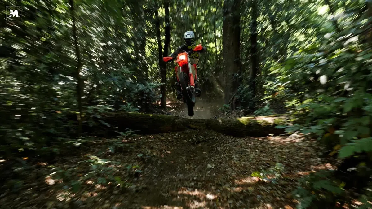 Beta Enduro 2022 TEST: 125 e 300 2 tempi insieme a 350 e 480 4 tempi! (8)