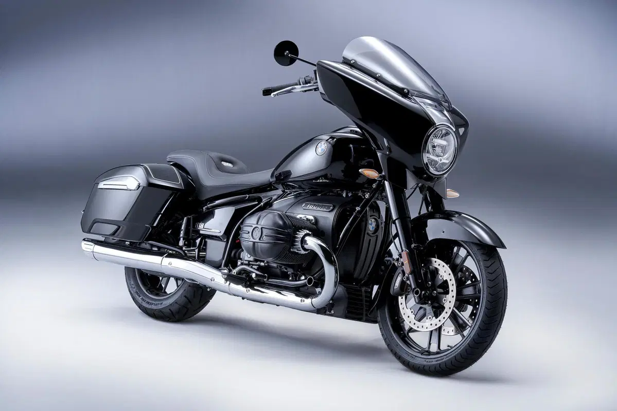 Nuove BMW R 18 Transcontinental e R 18 B. La famiglia "Big Boxer" si amplia