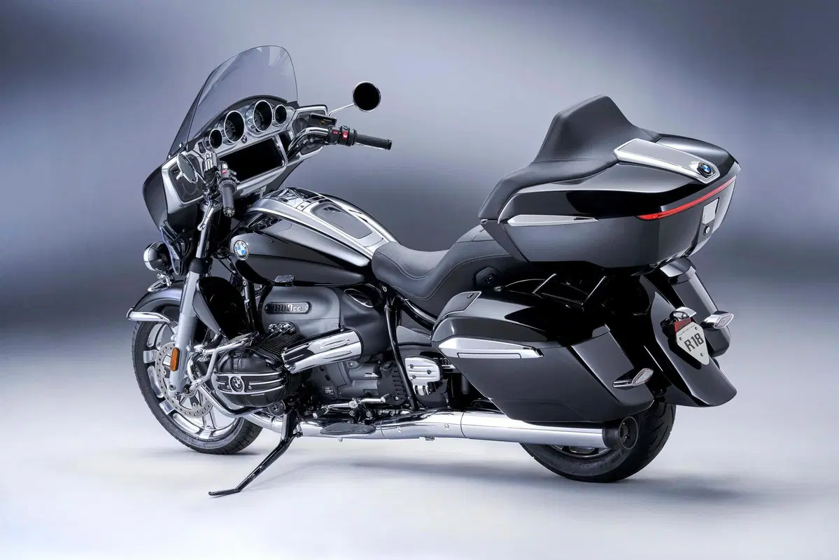 Nuove BMW R 18 Transcontinental e R 18 B. La famiglia "Big Boxer" si amplia (32)
