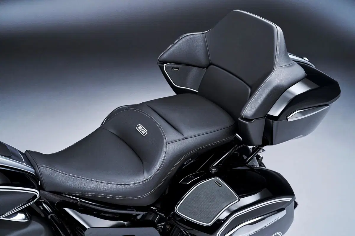Nuove BMW R 18 Transcontinental e R 18 B. La famiglia "Big Boxer" si amplia (39)