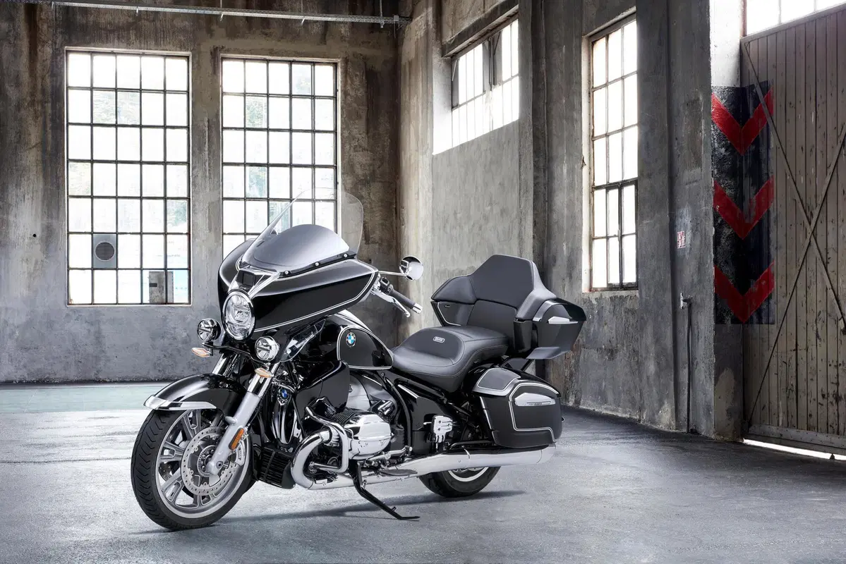 Nuove BMW R 18 Transcontinental e R 18 B. La famiglia "Big Boxer" si amplia (46)