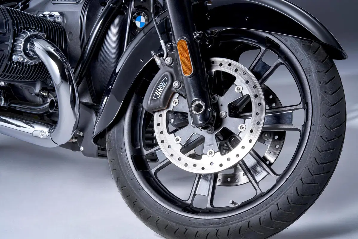 Nuove BMW R 18 Transcontinental e R 18 B. La famiglia "Big Boxer" si amplia