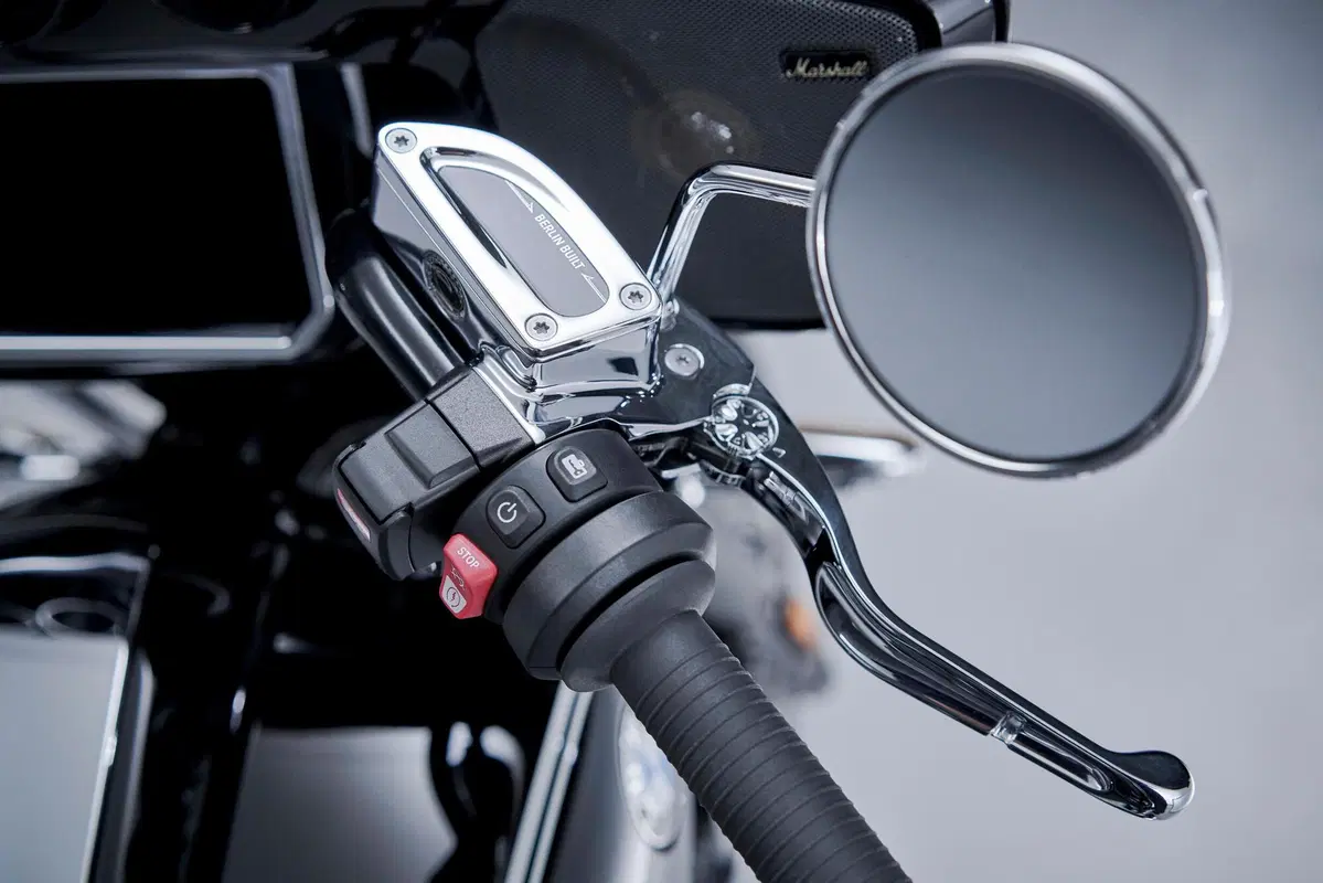 Nuove BMW R 18 Transcontinental e R 18 B. La famiglia "Big Boxer" si amplia (8)