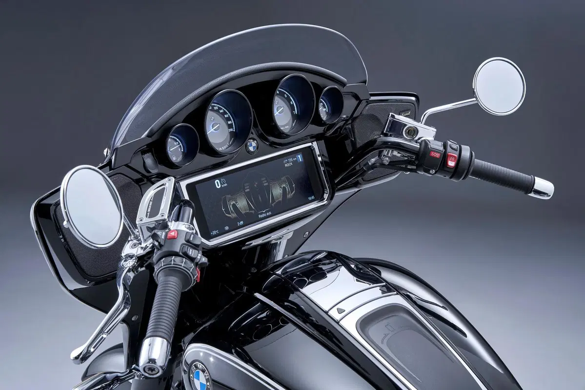 Nuove BMW R 18 Transcontinental e R 18 B. La famiglia "Big Boxer" si amplia (16)