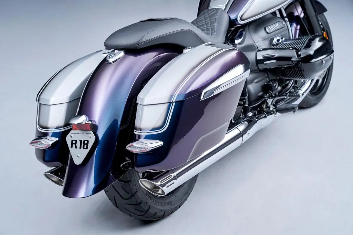 Nuove BMW R 18 Transcontinental e R 18 B. La famiglia "Big Boxer" si amplia (17)