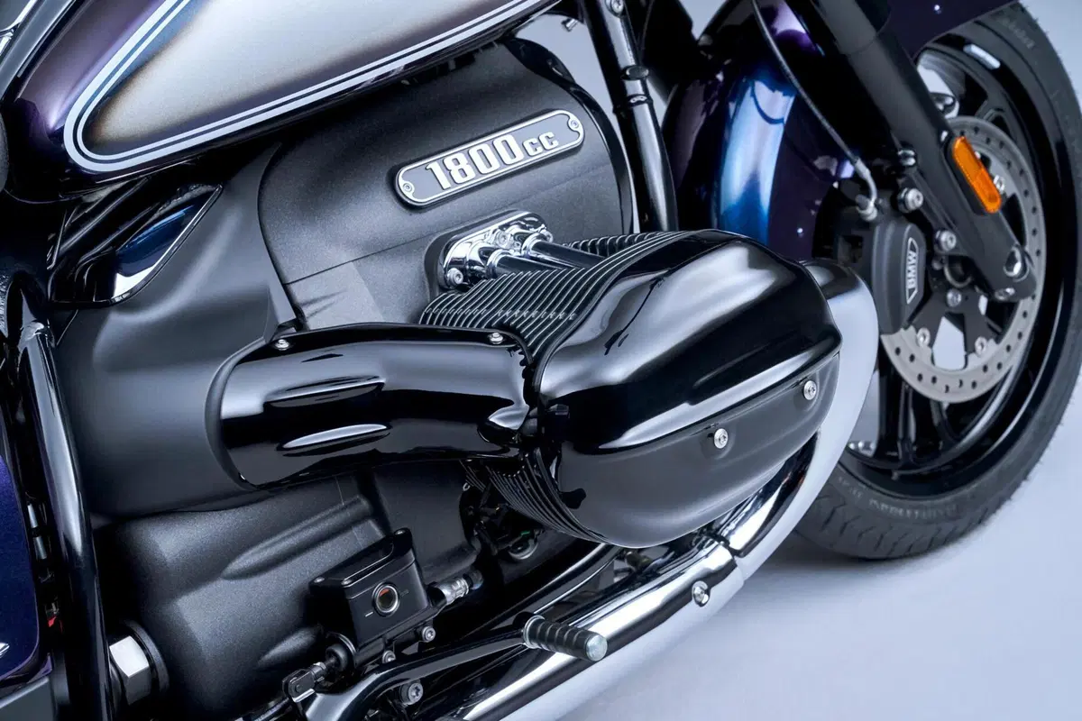 Nuove BMW R 18 Transcontinental e R 18 B. La famiglia "Big Boxer" si amplia (23)