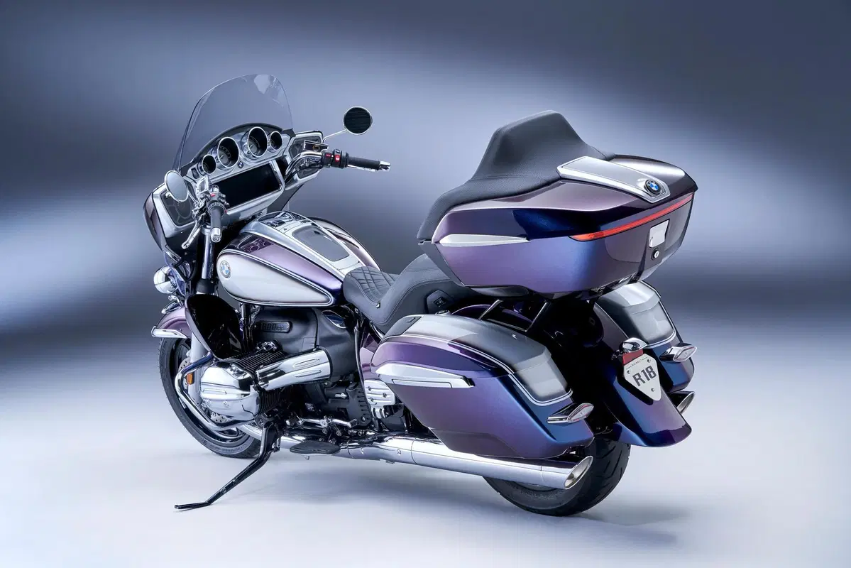 Nuove BMW R 18 Transcontinental e R 18 B. La famiglia "Big Boxer" si amplia (44)
