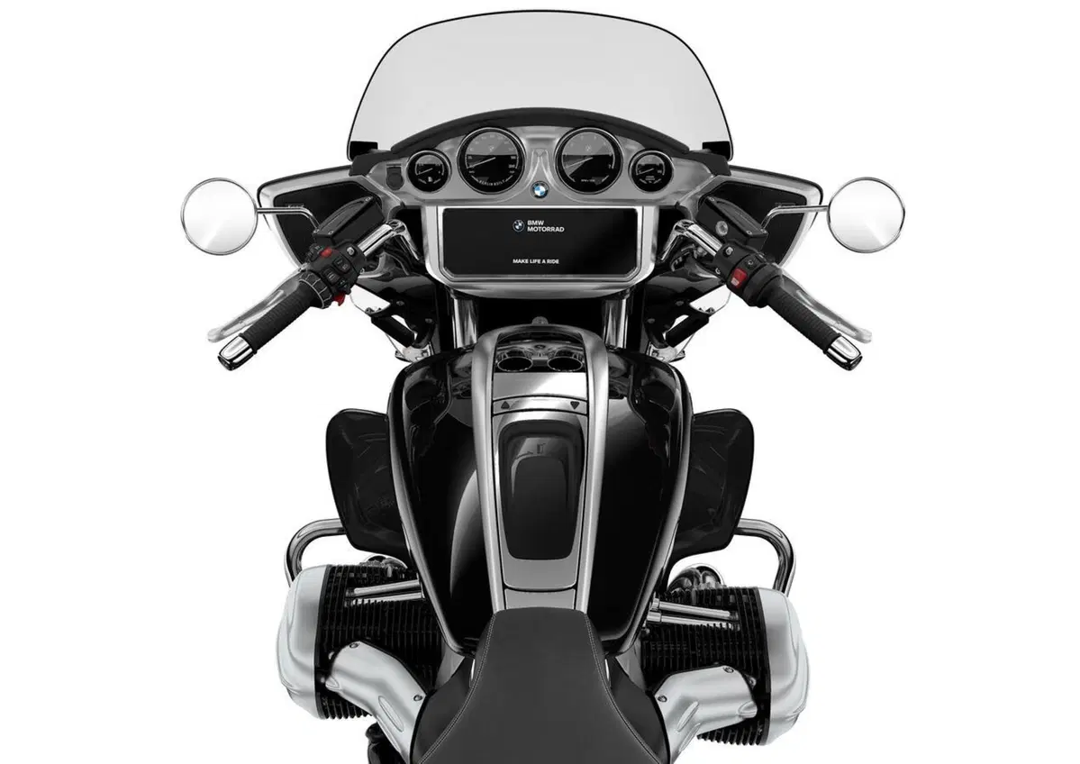 Nuove BMW R 18 Transcontinental e R 18 B. La famiglia "Big Boxer" si amplia (25)