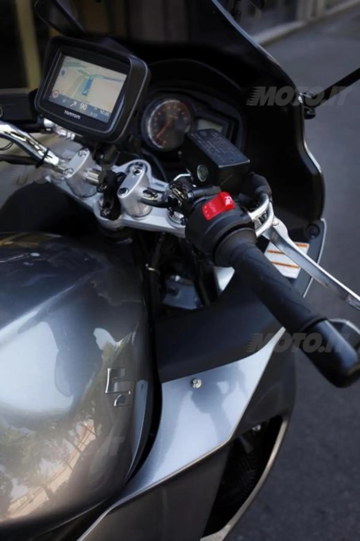 Nuovo navigatore Tom Tom Rider. A prova di moto  (6)