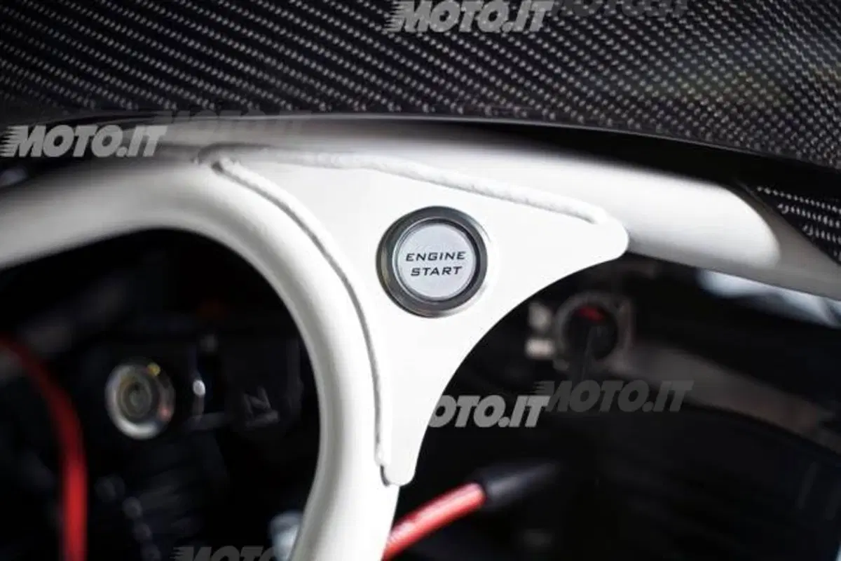 Le Strane di Moto.it: Buell Lightning S1 Franz Garage (2)