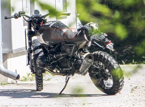 Nuove BMW R nineT Urban G/S e Scrambler 2023. [Foto spia] (2)