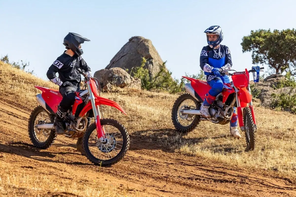 Honda CRF250R: ecco la 2022. Foto e dati (7)