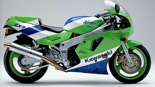 Dalla Kawasaki ZXR 750 al primo mondiale Superbike	 (3)