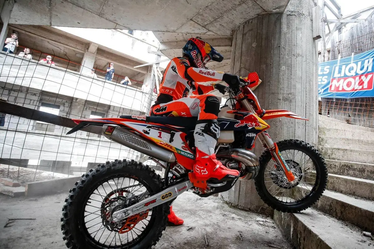 Red Bull Romaniacs. Manuel Lettenbichler, KTM, terna secca (15)