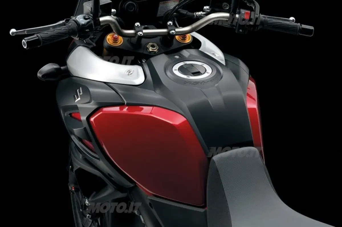 Suzuki V-Strom 1000 ABS 2014: le prime immagini su strada (6)