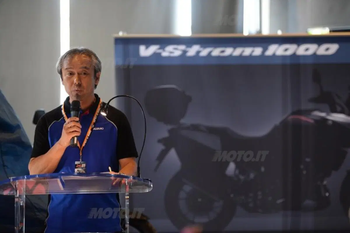 Suzuki V-Strom 1000 ABS 2014: le prime immagini su strada (17)