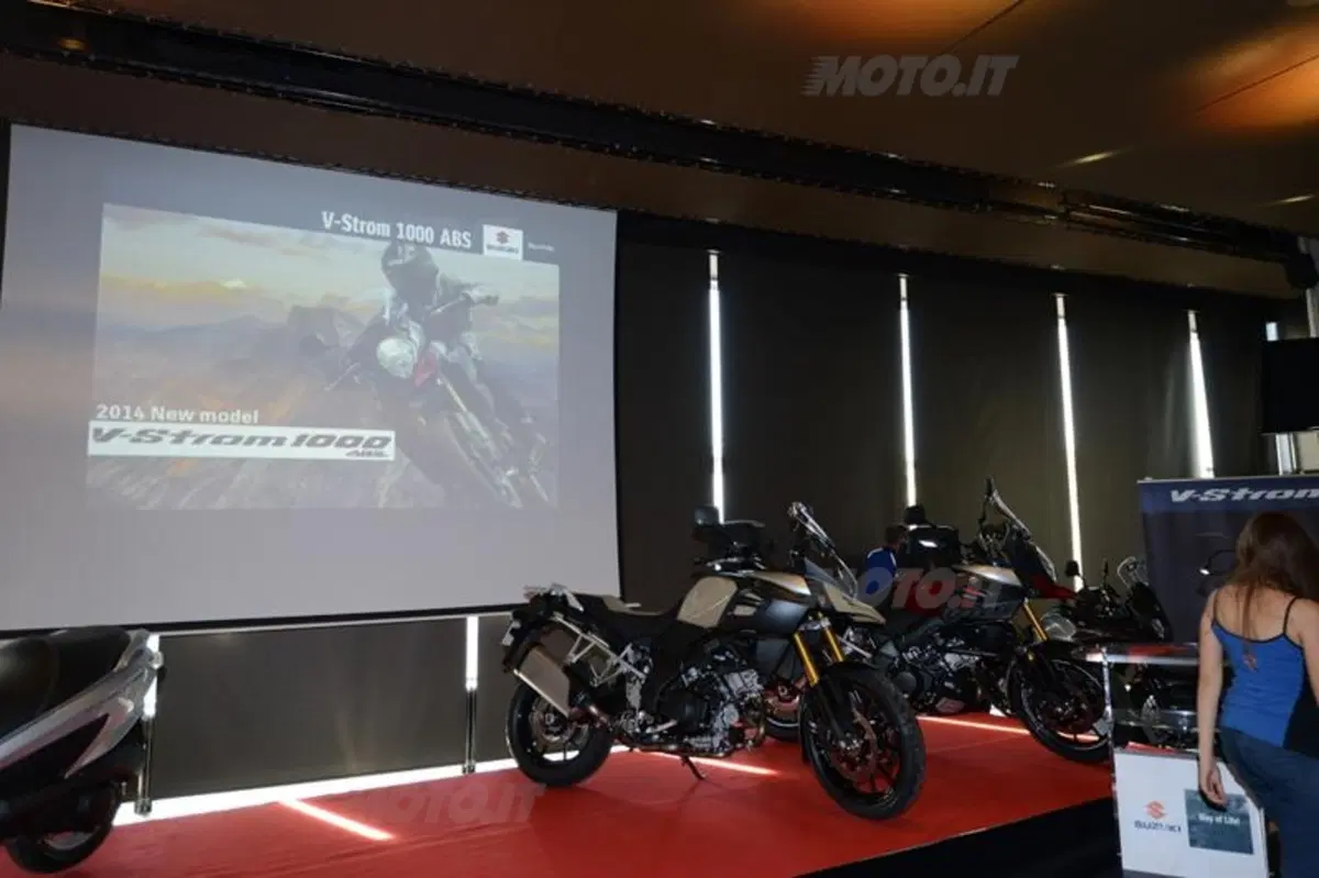 Suzuki V-Strom 1000 ABS 2014: le prime immagini su strada (21)