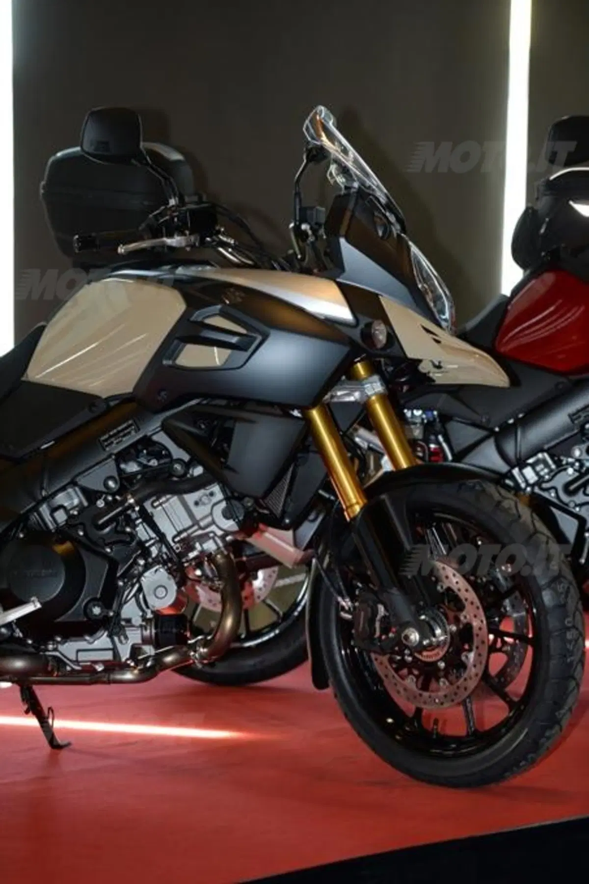 Suzuki V-Strom 1000 ABS 2014: le prime immagini su strada (23)