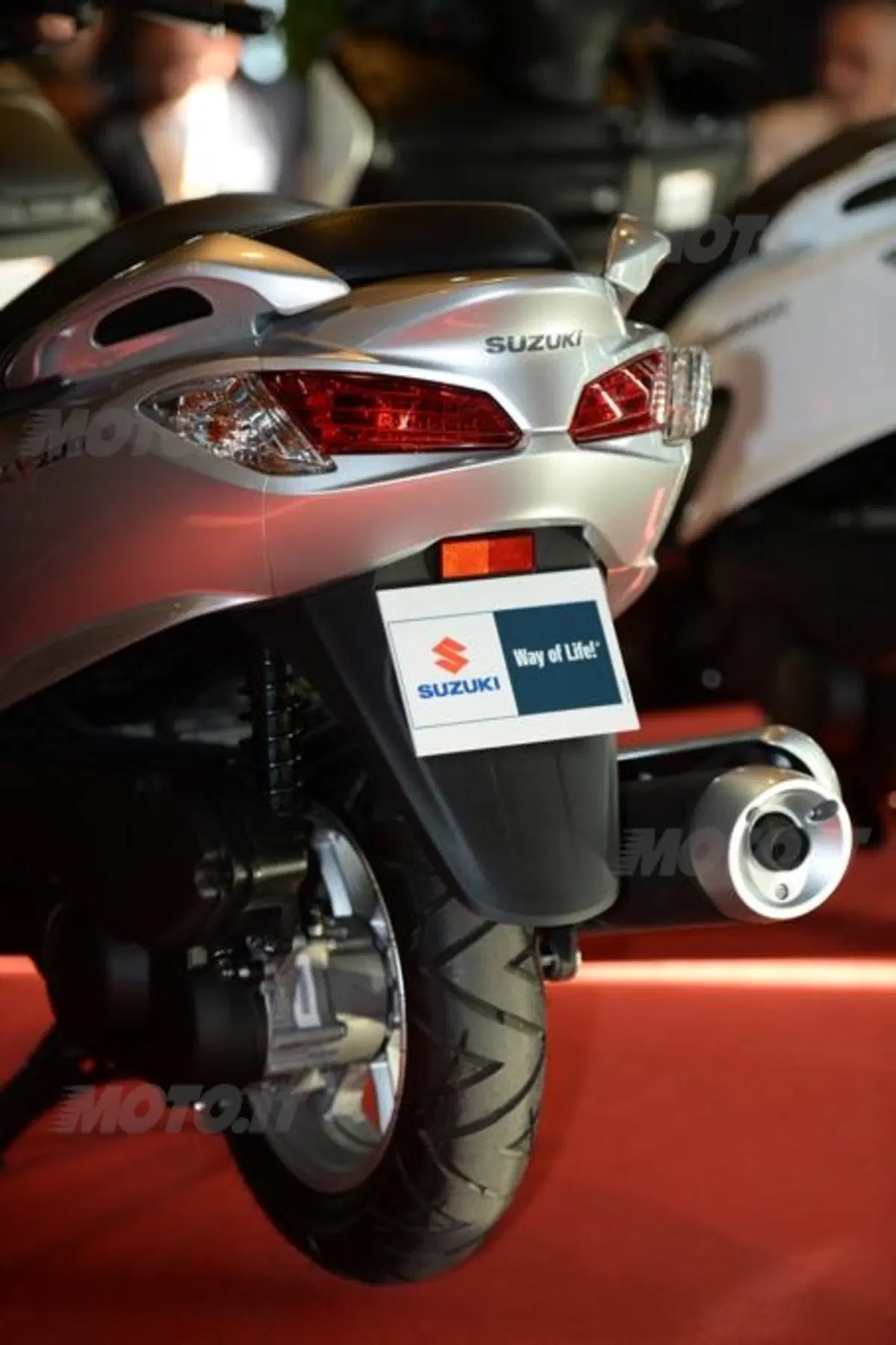 Suzuki Burgman 125 e 200 ABS 2014 (9)
