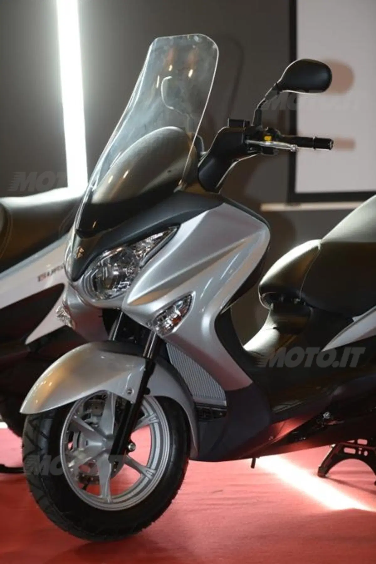 Suzuki Burgman 125 e 200 ABS 2014 (10)