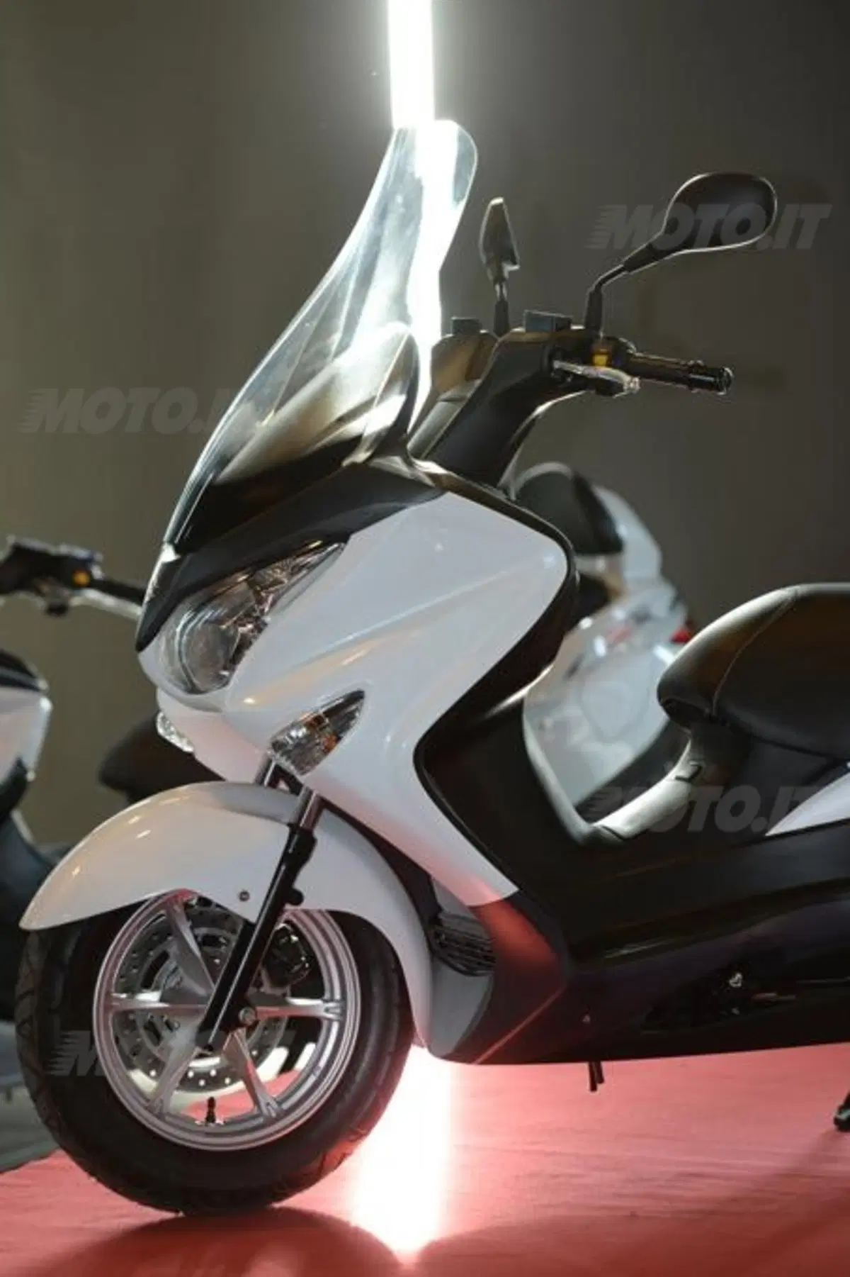 Suzuki Burgman 125 e 200 ABS 2014 (11)