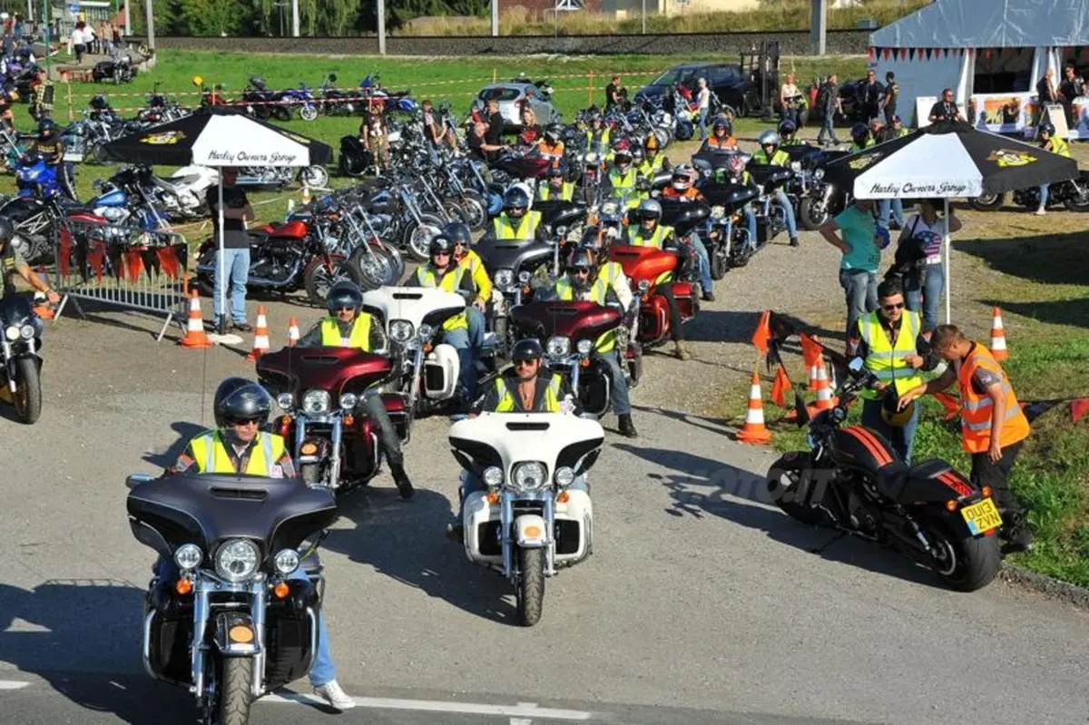 Oltre 100mila appassionati al 16° European Bike Week (9)
