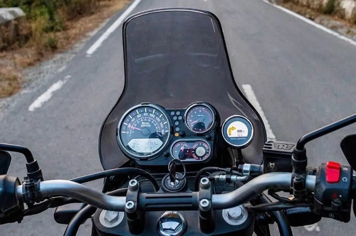 Royal Enfield Himalayan 2021. Ecco come cambia (6)