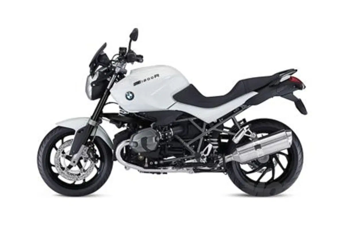 BMW R 1200 R in versione  &ldquo;DarkWhite&rdquo;