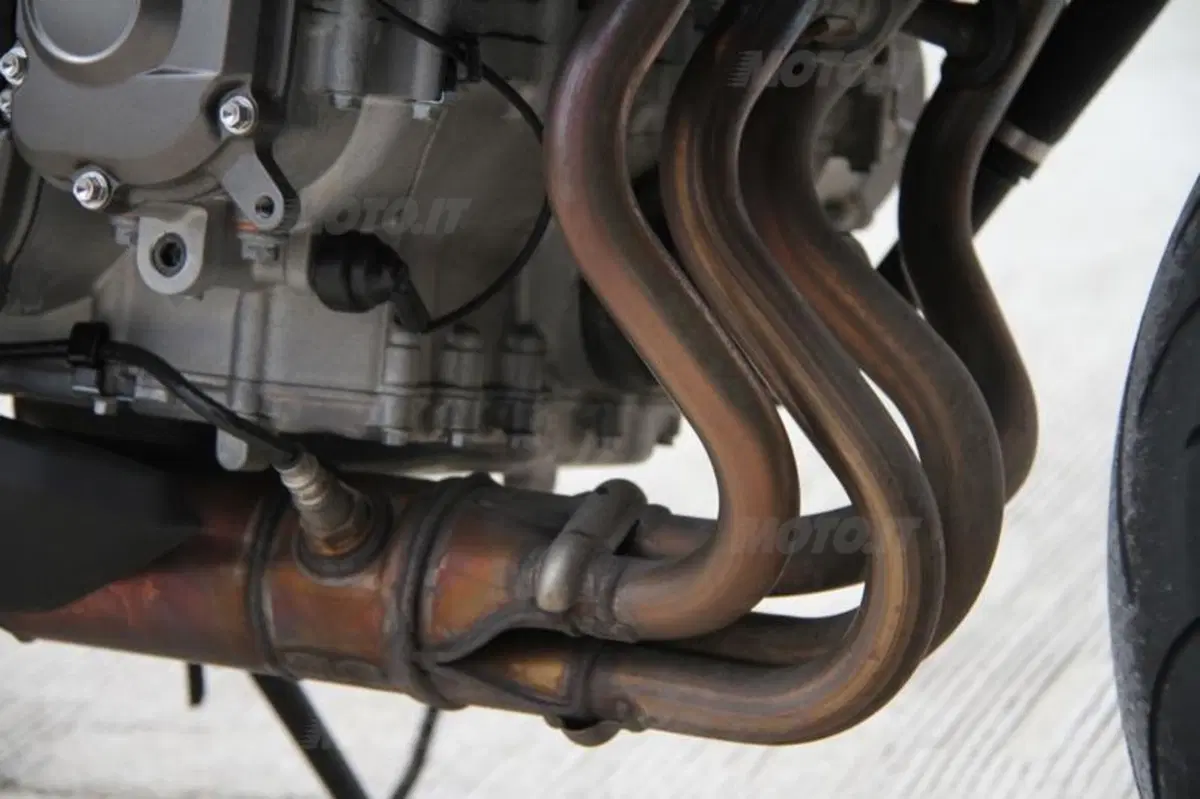 Kawasaki Z800e ABS (30)