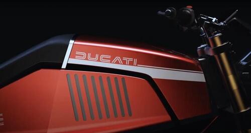 Ducati 860-E. La moto elettrica di Borgo Panigale secondo Italdesign (7)