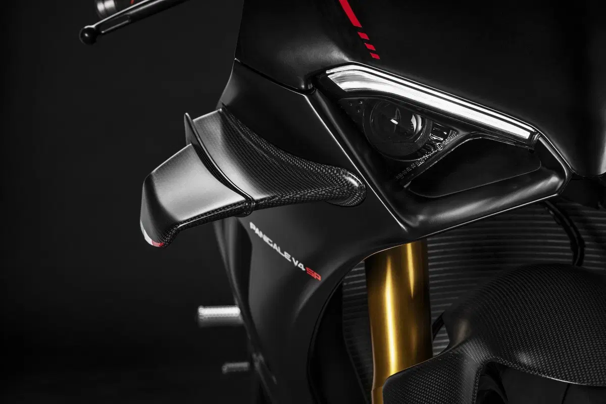 Ducati Panigale V4SP TEST: Il meglio dei tre mondi (3)