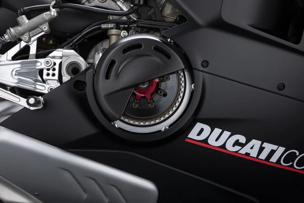 Ducati Panigale V4SP TEST: Il meglio dei tre mondi (6)