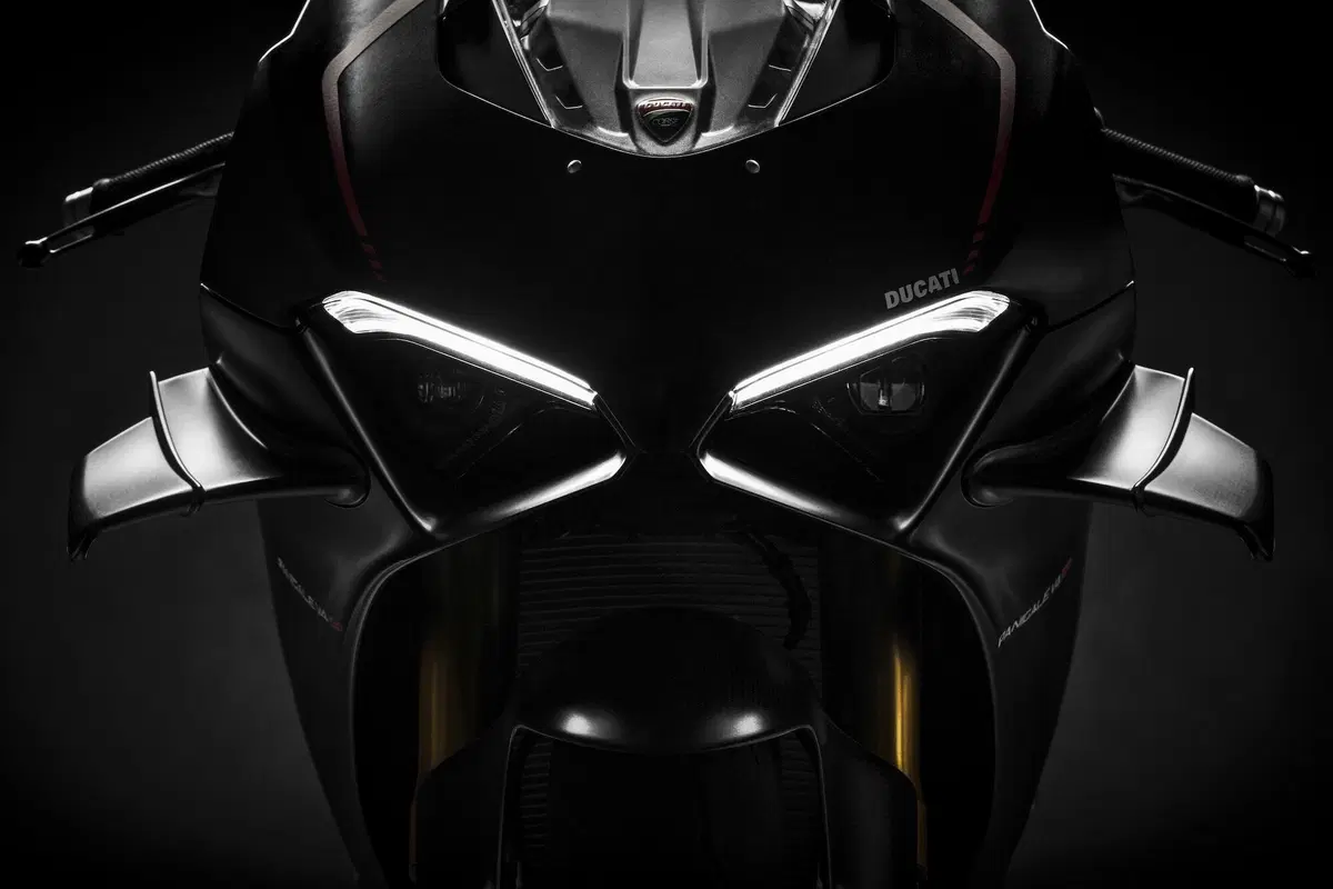 Ducati Panigale V4SP TEST: Il meglio dei tre mondi (12)