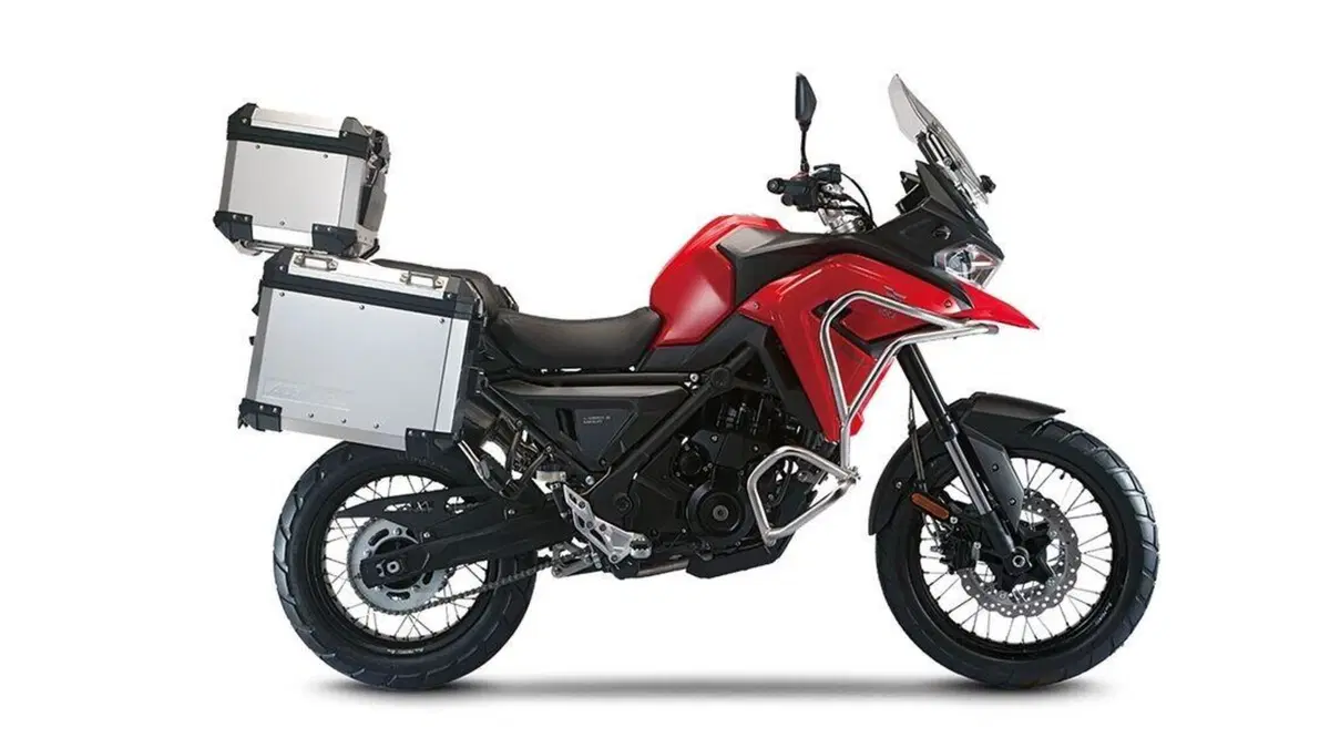 VOGE Valico 650 DSX. Dati e prezzo della enduro stradale con motore ex BMW (11)