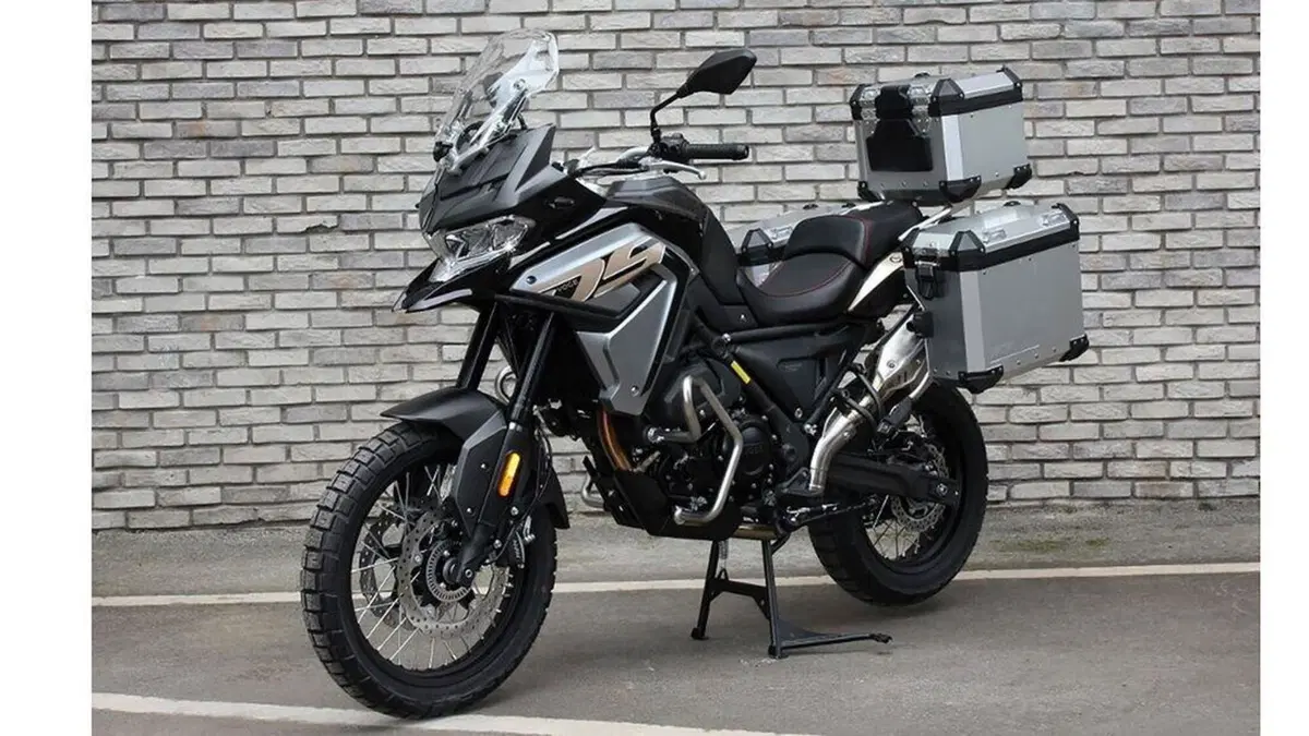 VOGE Valico 650 DSX. Dati e prezzo della enduro stradale con motore ex BMW (13)