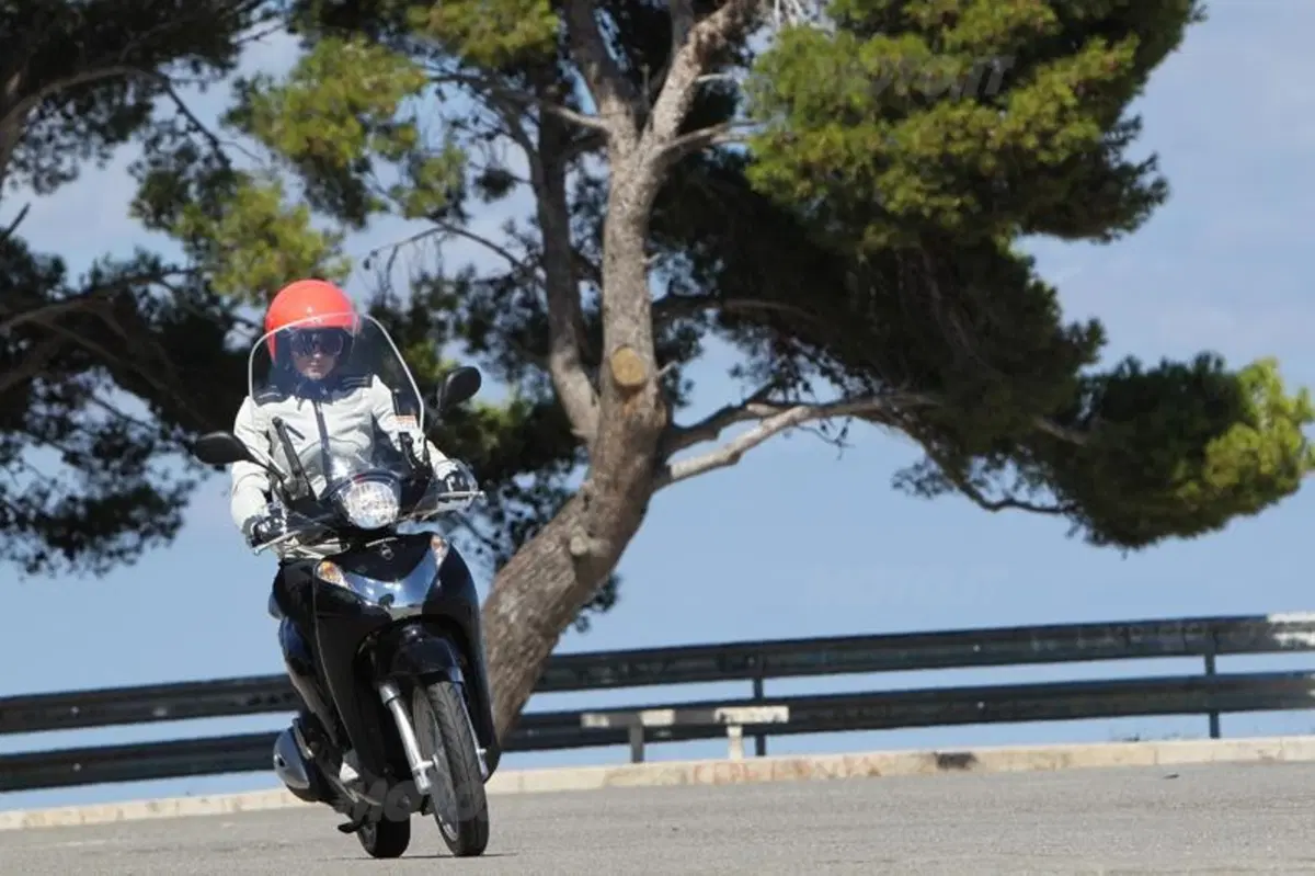 Honda SH Mode 125 (8)