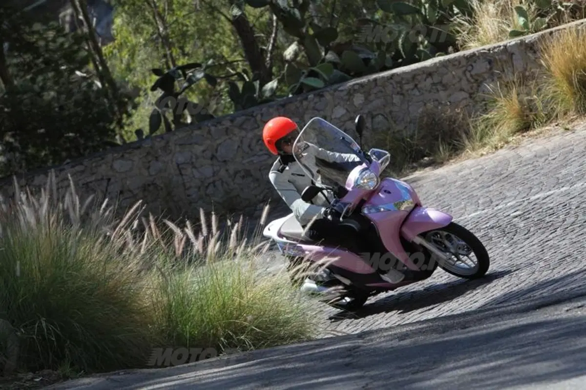 Honda SH Mode 125 (10)