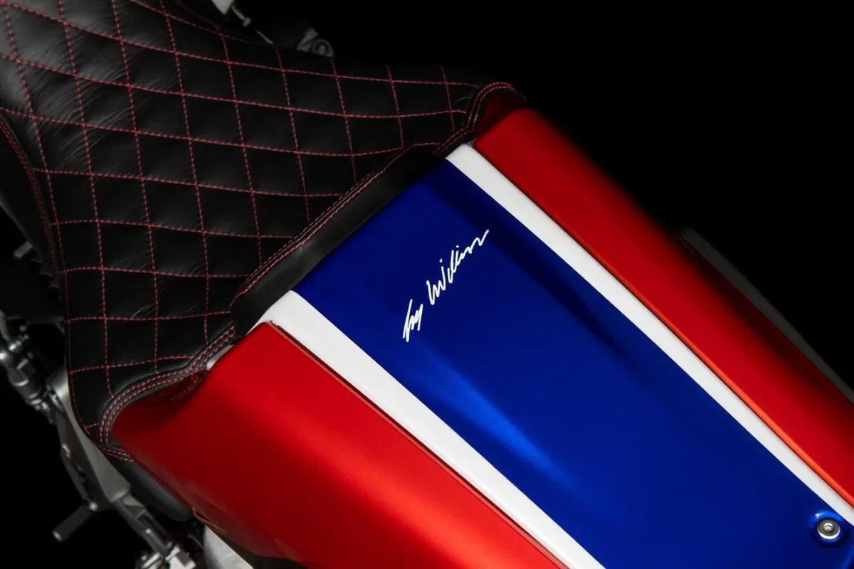 Honda CB1000 “5Four”. Svelata la serie speciale inglese (10)