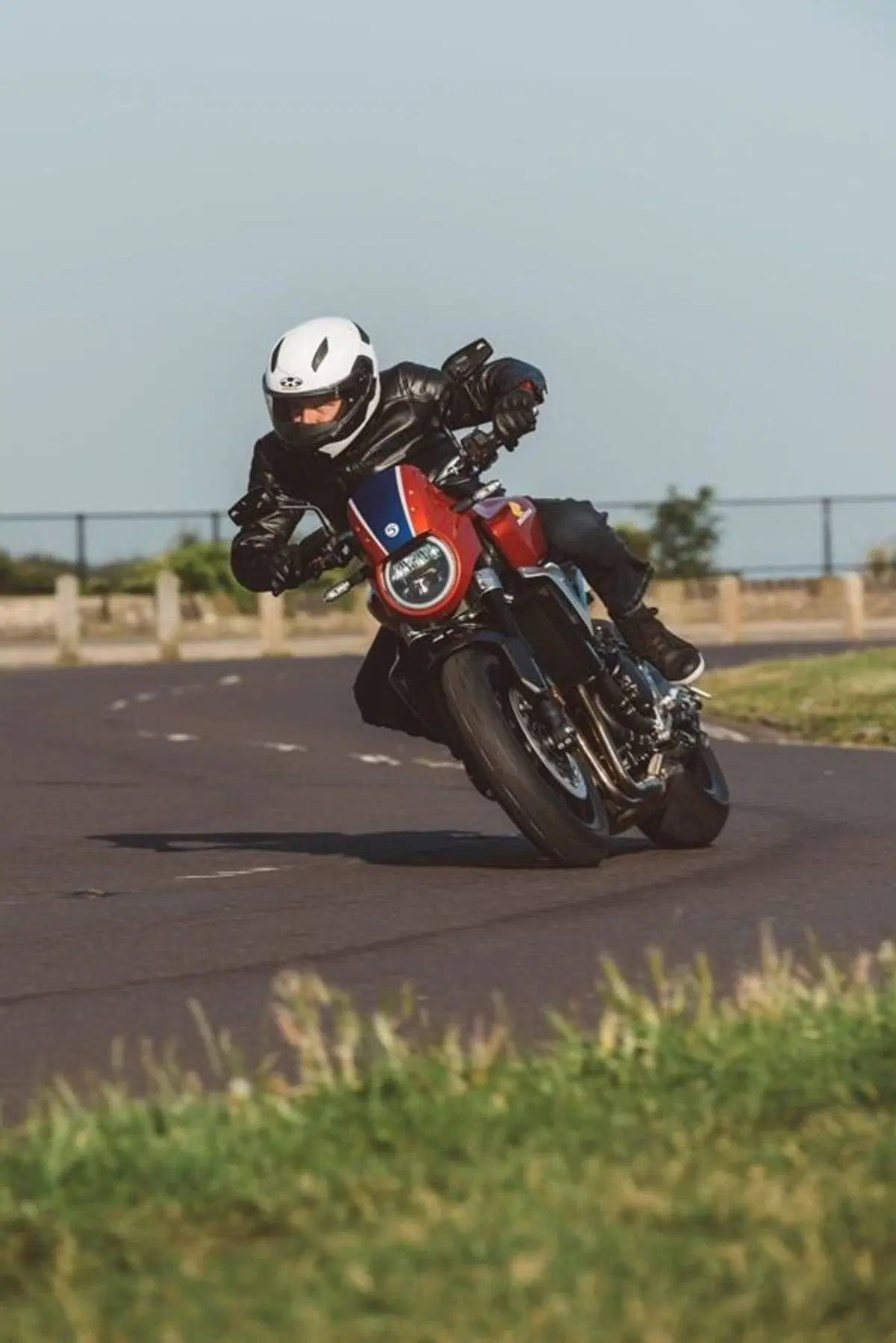 Honda CB1000 “5Four”. Svelata la serie speciale inglese (21)