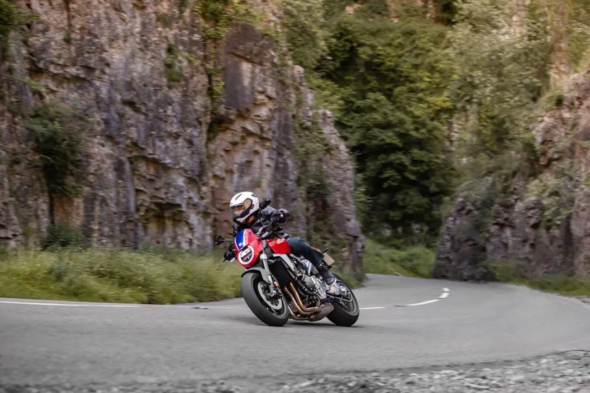 Honda CB1000 “5Four”. Svelata la serie speciale inglese (32)