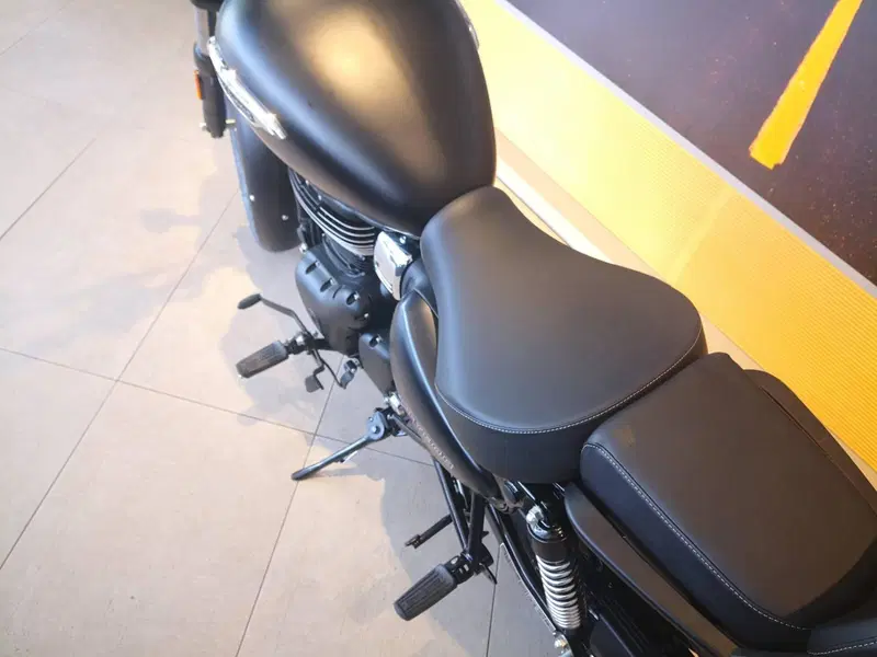 Royal Enfield Meteor 350 (2021 - 26) (14)