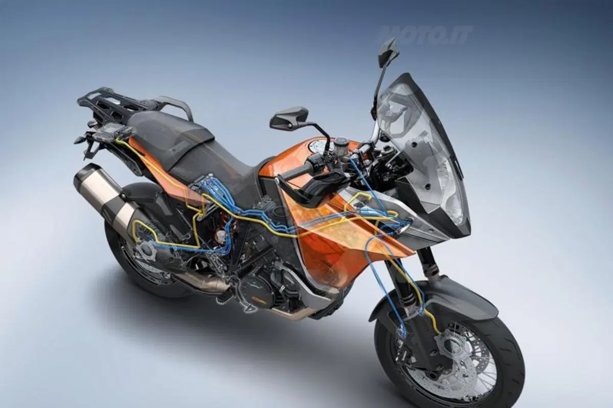 KTM 1190 Adventure con Bosch MSC, la nostra prova su strada (11)