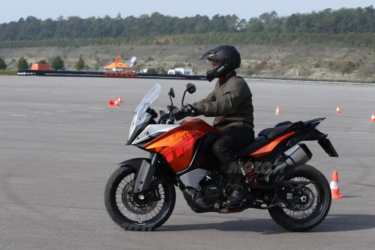 KTM 1190 Adventure con Bosch MSC, la nostra prova su strada (19)