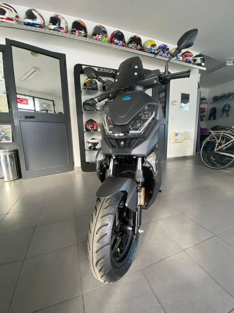 Lifan E4 L1e (2021 - 26) (5)