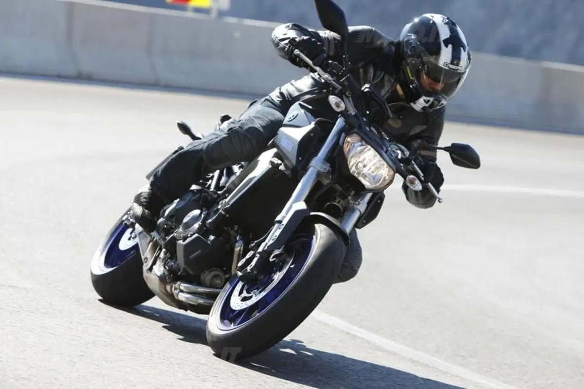 Yamaha MT-09 open week-end dal 4 al 6 ottobre  (2)