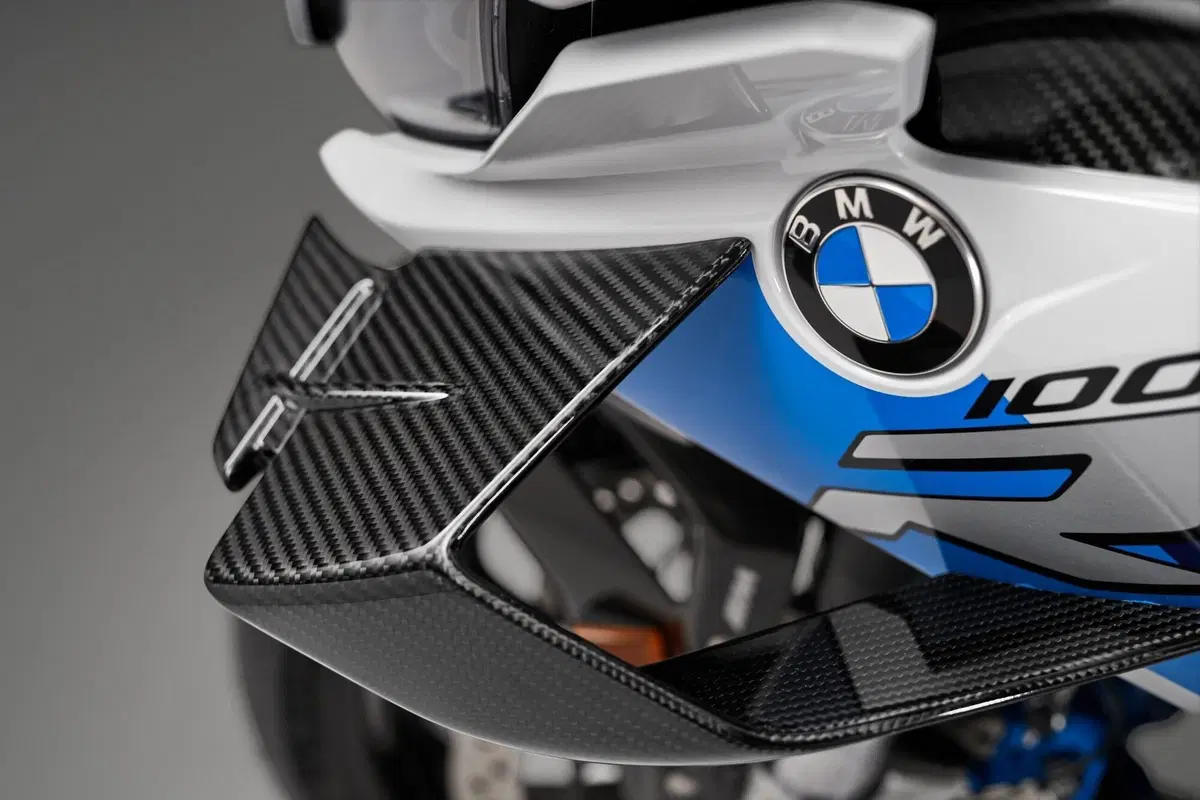 BMW M1000 RR: M maiuscola! (4)