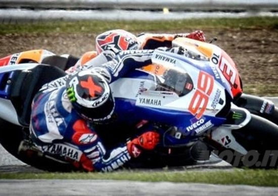 Lorenzo è il più veloce nel primo turno di prove libere ad Aragon