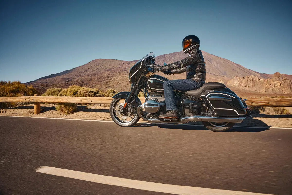 Nuove BMW R 18 Transcontinental e R 18 B. La famiglia "Big Boxer" si amplia (8)